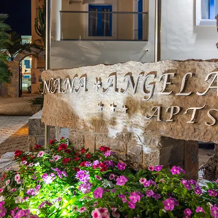 Nana Angela Apartahotel